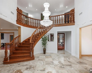 91 Chestnut Ridge - Photo Thumbnail 6