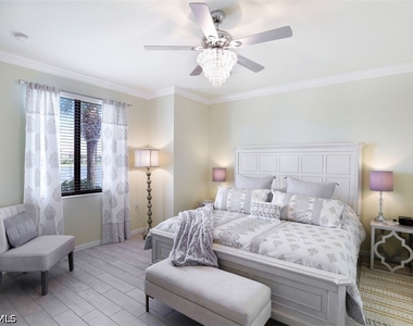 9533 Avellino Way - Photo Thumbnail 12