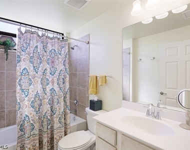 9533 Avellino Way - Photo Thumbnail 17