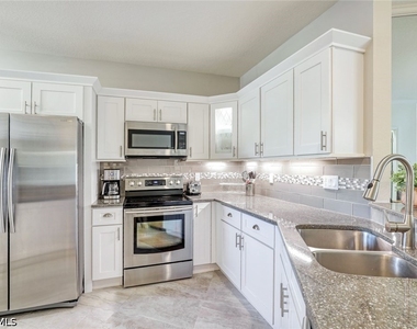 8385 Excalibur Circle - Photo Thumbnail 5