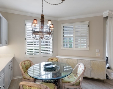400 L Ambiance Circle - Photo Thumbnail 11