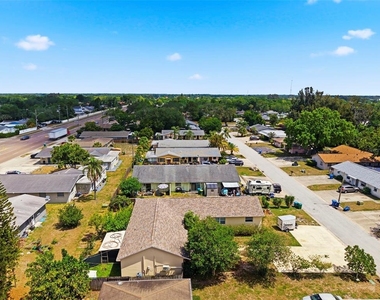 3052 Park Lane - Photo Thumbnail 39