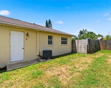 3052 Park Lane - Photo Thumbnail 34