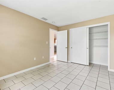 3052 Park Lane - Photo Thumbnail 29