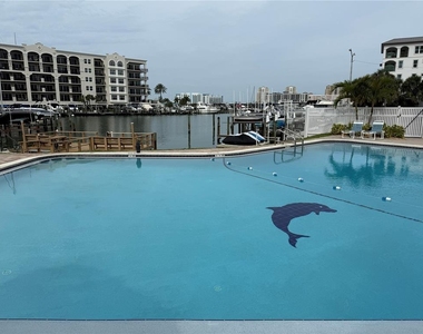 255 Dolphin Point - Photo Thumbnail 23
