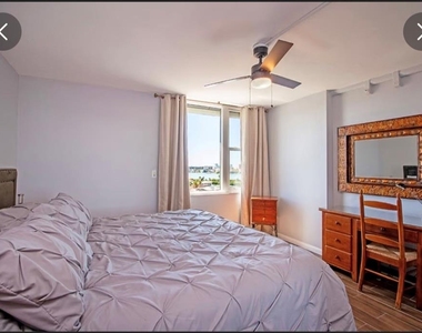 255 Dolphin Point - Photo Thumbnail 9