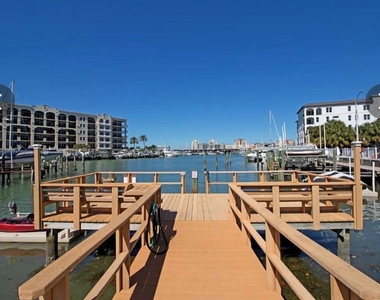 255 Dolphin Point - Photo Thumbnail 31
