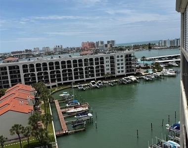 255 Dolphin Point - Photo Thumbnail 17