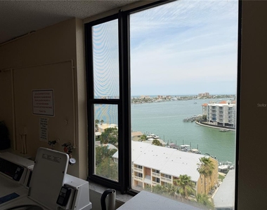 255 Dolphin Point - Photo Thumbnail 20