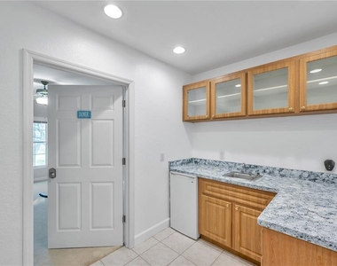 1507 W Windhorst Road - Photo Thumbnail 46