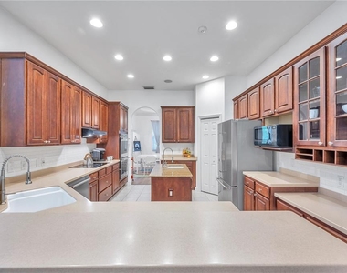 1507 W Windhorst Road - Photo Thumbnail 26