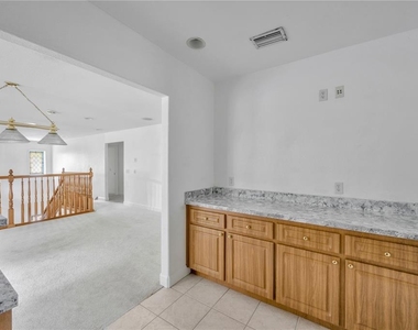 1507 W Windhorst Road - Photo Thumbnail 41