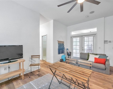 1507 W Windhorst Road - Photo Thumbnail 34
