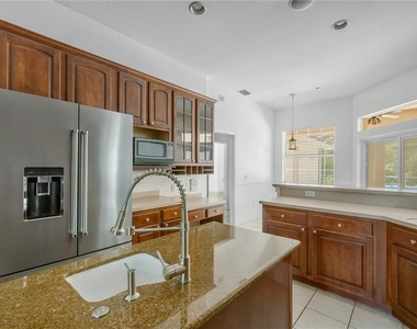 1507 W Windhorst Road - Photo Thumbnail 28