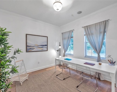 1507 W Windhorst Road - Photo Thumbnail 8