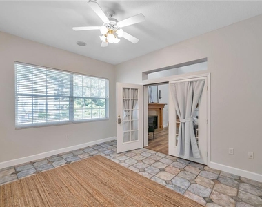 1507 W Windhorst Road - Photo Thumbnail 19