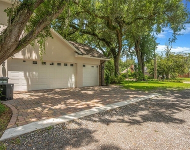 1507 W Windhorst Road - Photo Thumbnail 5
