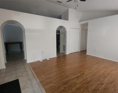 6535 Tabogi Trail - Photo Thumbnail 23