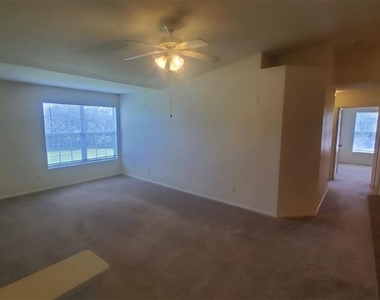 36243 Lake Chase Boulevard - Photo Thumbnail 5