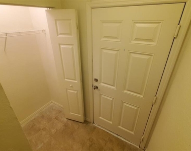 36243 Lake Chase Boulevard - Photo Thumbnail 3