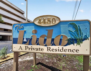 4450 Gulf Boulevard - Photo Thumbnail 3