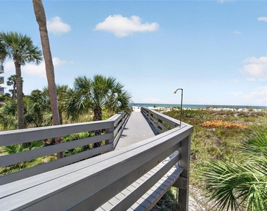 4450 Gulf Boulevard - Photo Thumbnail 9