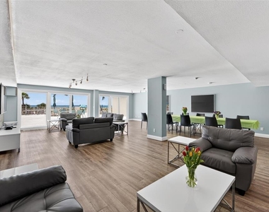 4450 Gulf Boulevard - Photo Thumbnail 77