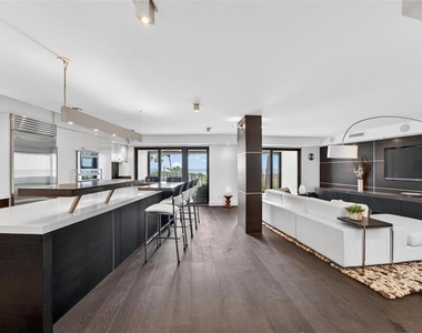 4450 Gulf Boulevard - Photo Thumbnail 20
