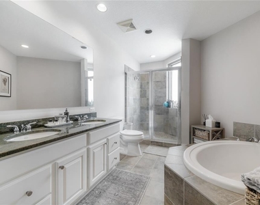 449 S 12th Street - Photo Thumbnail 12