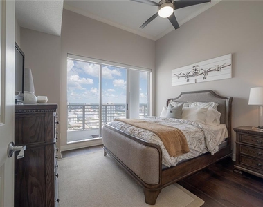449 S 12th Street - Photo Thumbnail 15
