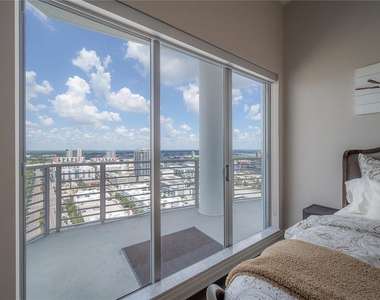 449 S 12th Street - Photo Thumbnail 16