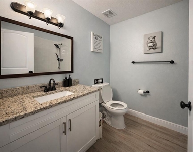 3517 Bishop Eddie Newkirk Way - Photo Thumbnail 4