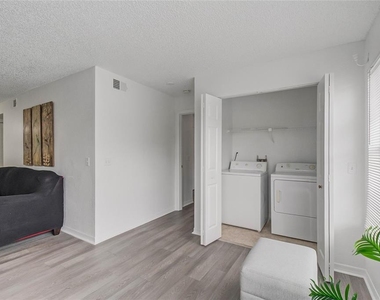 5120 Conroy Road - Photo Thumbnail 21
