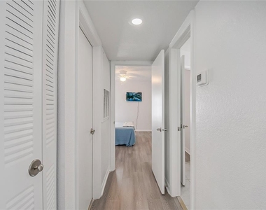 5120 Conroy Road - Photo Thumbnail 34