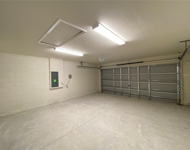 8190 N Wakefield Drive - Photo Thumbnail 28
