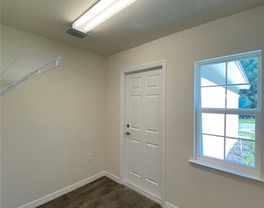 8190 N Wakefield Drive - Photo Thumbnail 26