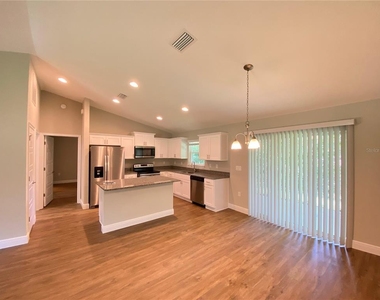 9065 N Akola Way - Photo Thumbnail 7