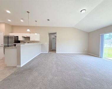 15712 Sw 37th Circle - Photo Thumbnail 9