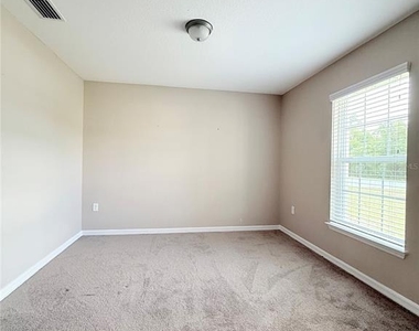 15712 Sw 37th Circle - Photo Thumbnail 10