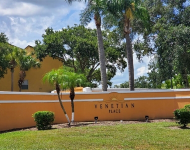 4572 Commander Drive - Photo Thumbnail 19
