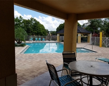 4572 Commander Drive - Photo Thumbnail 23