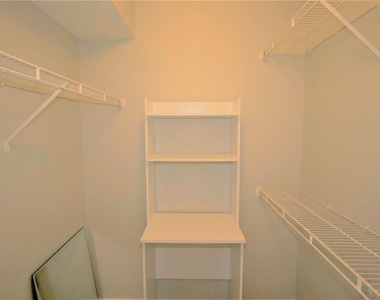 4572 Commander Drive - Photo Thumbnail 9