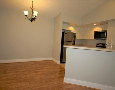 4572 Commander Drive - Photo Thumbnail 18
