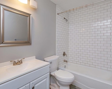 300 Ballard Avenue - Photo Thumbnail 13