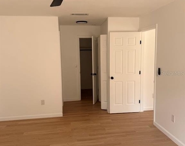 141 Hazel Boulevard - Photo Thumbnail 5