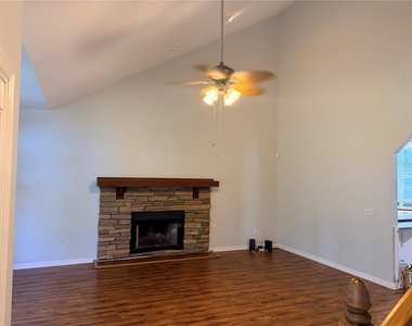 1799 Harbor Boulevard - Photo Thumbnail 17