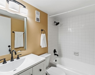 164 Perimeter Drive - Photo Thumbnail 11