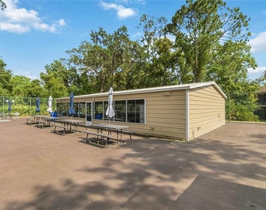 164 Perimeter Drive - Photo Thumbnail 20