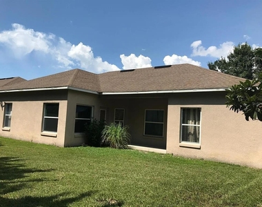 647 Carey Way - Photo Thumbnail 17
