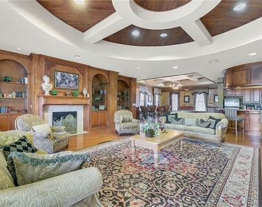 3599 Conroy Road - Photo Thumbnail 15